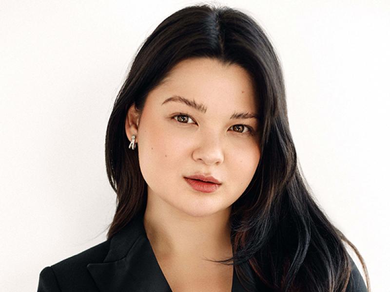 Izabella Spizick headshot.