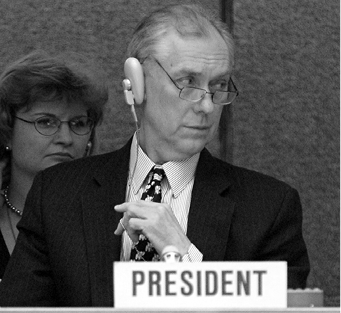 The Australian Permanent Representative to the United Nations at Geneva, Michael PF Smith, supported by First Secretary Julia Feeney, chairs the Commission on Human Rights, 2004. [Department of Foreign Affairs and Trade]