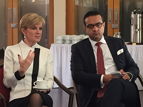 Julie Bishop and the journalist from Turkey, Ali Unal, discuss the benefits of MIKTA