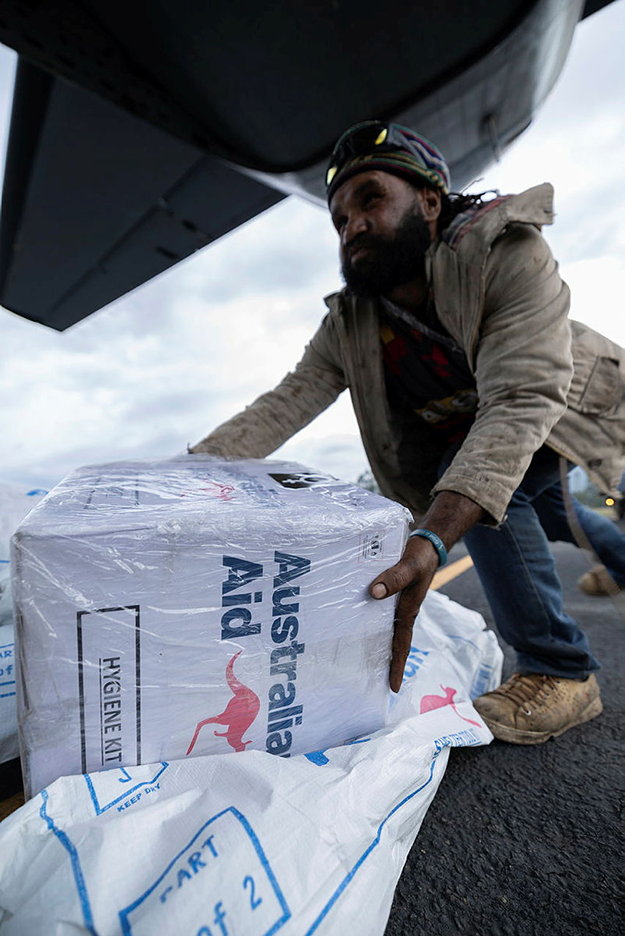 local unloading an aircraft of aid