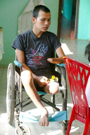 Australia assists landmine victims in Vietnam and Laos | Australian ...