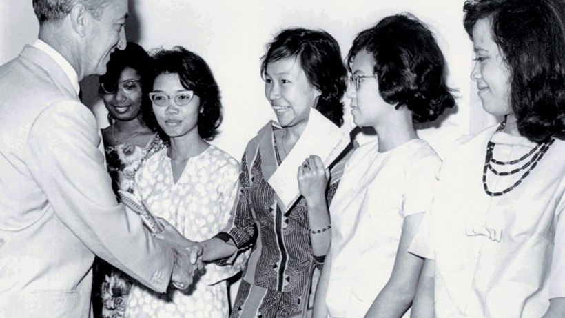 Photos of Australian High Commissioner Tom Critchley meeting Malayan Colombo Plan Students