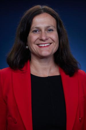 Headshot of Danielle Heinecke