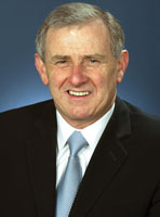 Photo of Simon Crean